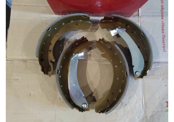Колодки гальмівні задні Jumper, Boxer, Ducato (94 - 02), Scudo, Expert, Jumpy 07 -, 4241H5, 4241N4, 9467549388, 9467549388